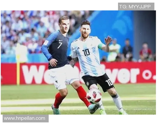 当年足坛巨星辉煌岁月与经典瞬间全面回顾